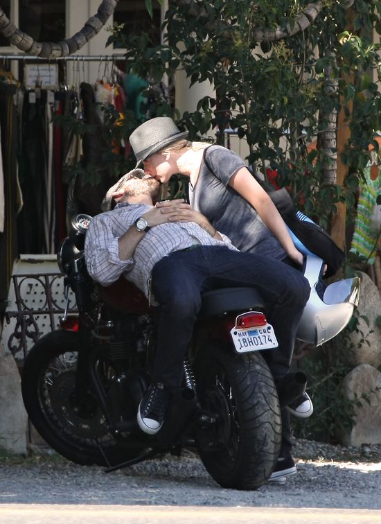 Scarlett Johansson zdradza, dlaczego rozstała się z Ryanem Reynoldsem