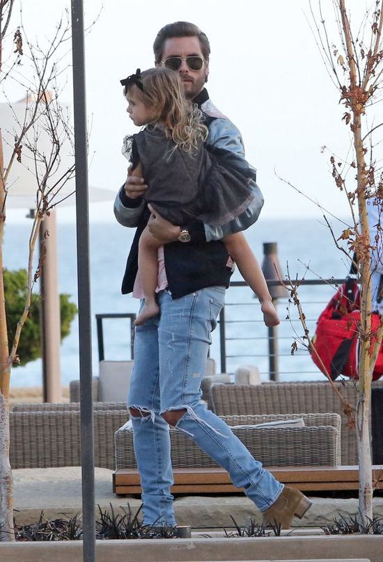 Kylie i Kendall WYRYWAŁY sobie Scotta Disicka z rąk! Kylie i Kendall WYRYWAŁY sobie Scotta Disicka z rąk!