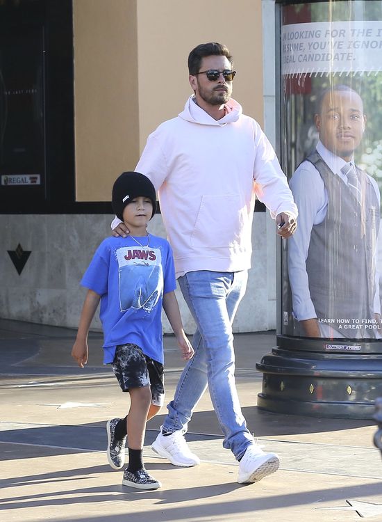 Bella Throne o romansie ze Scottem Disickiem