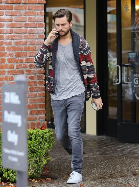  Tym razem język Kim Kardashian okazał się zbyt długi