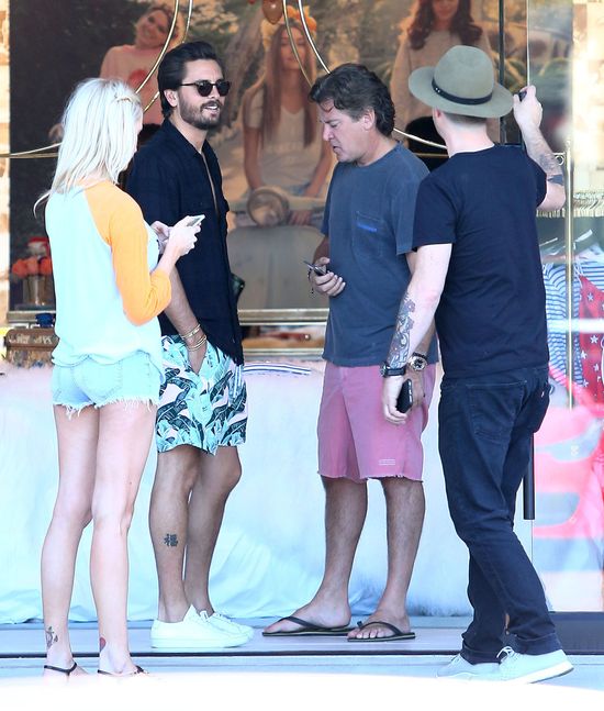 Są zdjęcia Scotta Disicka zdradzającego Kourtney Kardashian!