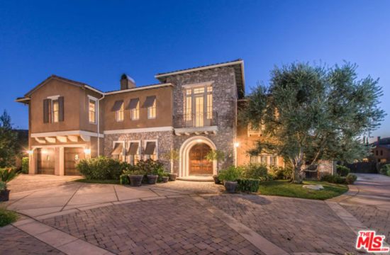 Łazienka Seleny Gomez jest większa od Twojej kawalerki!