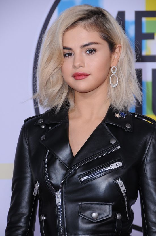 Oto, co zrobił Justin Bieber, gdy Selena Gomez odlajkowała The Weeknd Oto, co zrobił Justin Bieber, gdy Selena Gomez odlajkowała The Weeknd