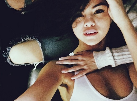 Selena Gomez powiększyła usta? (FOTO)