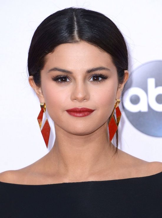 Selena Gomez powiększyła usta? (FOTO)