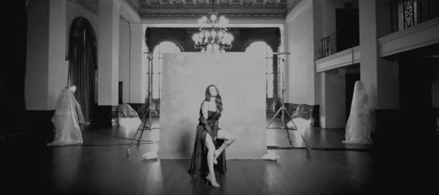 Selena Gomez wypuściła nowy teledysk. Uwodzi! I to w ubraniu!
