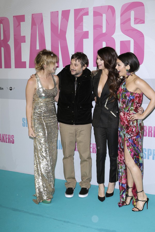 Z Bieberem czy bez, Selena Gomez wygląda znakomicie