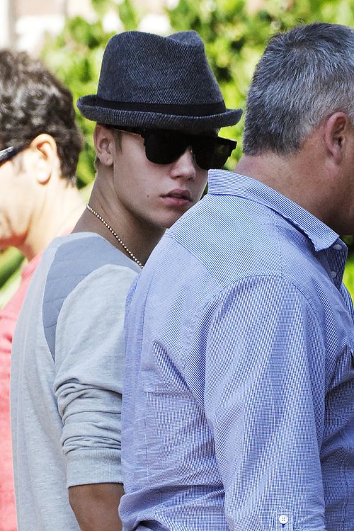 Selena Gomez cała w skowronkach (FOTO)