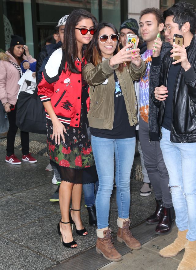 Selena Gomez powiększyła usta? Selena Gomez powiększyła usta?