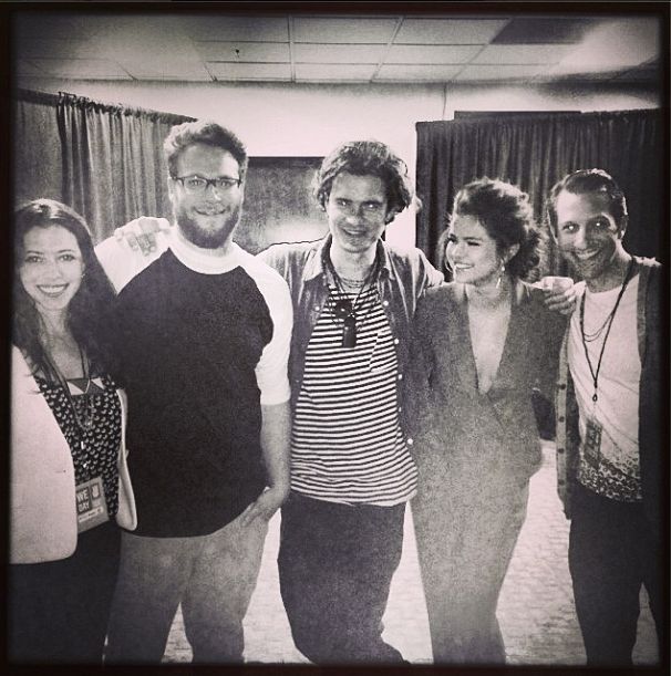 Selena Gomez flirtuje z Orlando Bloomem?! Selena Gomez flirtuje z Orlando Bloomem?!