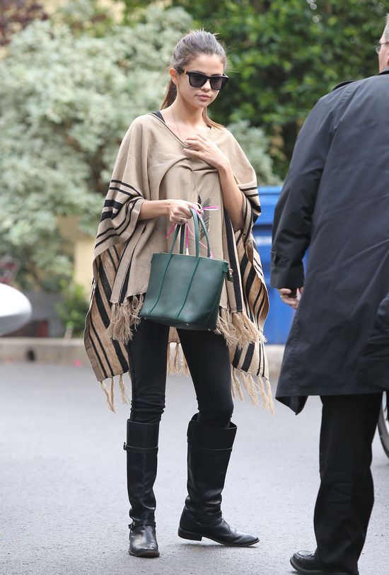 Tak napradę wygląda Selena Gomez bez makijażu (FOTO)  