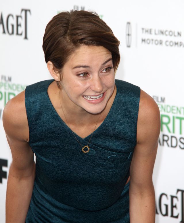 Czym Shailene Woodley karmi swoją pochwę?