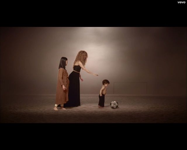 Milan, syn Shakiry, zadebiutował w teledysku [VIDEO]