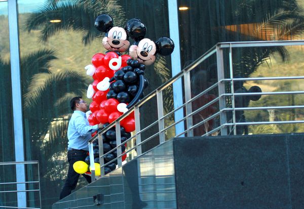 Shakira na krótko przed porodem bez Photoshopa (FOTO)