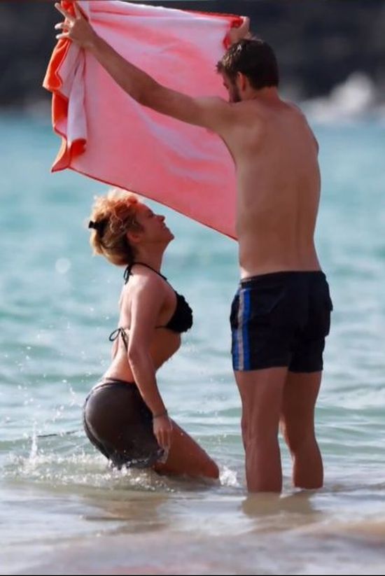 Ciało Shakiry nadal zachwyca (FOTO+VIDEO)