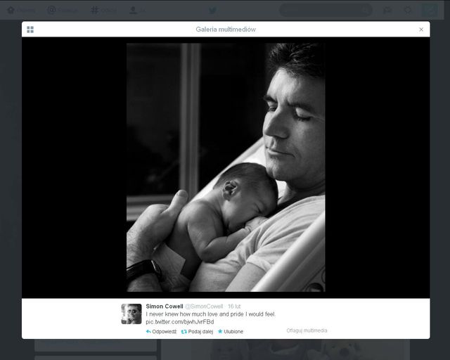 Ma 54 lata, oszalał na punkcie dziecka (FOTO) Ma 54 lata, oszalał na punkcie dziecka (FOTO)