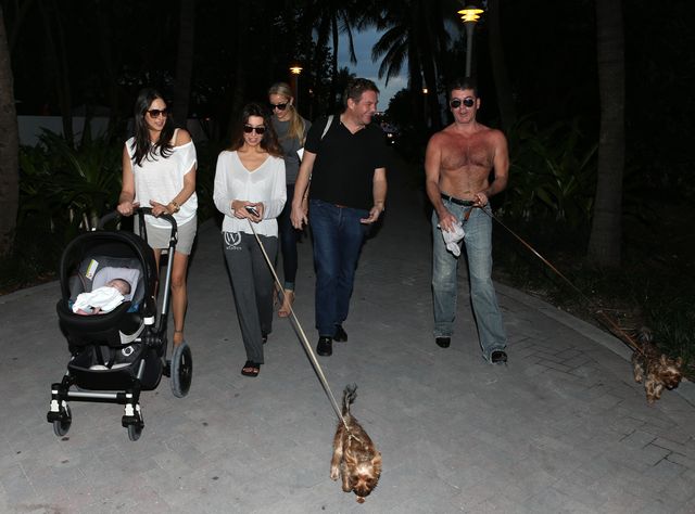 Simon Cowell ponownie przyłapany z rodzinką (FOTO)