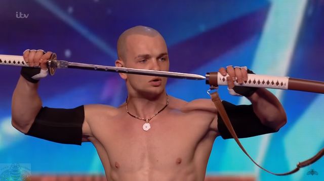 Najbardziej PRZERAŻAJĄCY występ w historii Mam Talent!! (VIDEO)