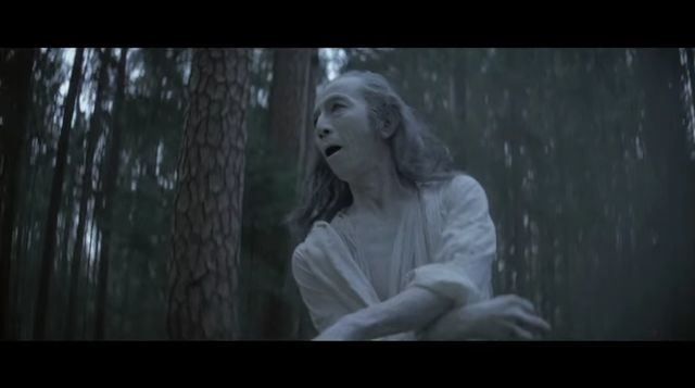 Monika Brodka w roli reżyserki! Zobacz PRZERAŻAJĄCY teledysk do Santa Muerte! 