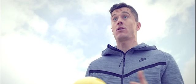 Robert Lewandowski i Tomasz Kot... w najdziwniejszej reklamie, jaką obejrzycie!