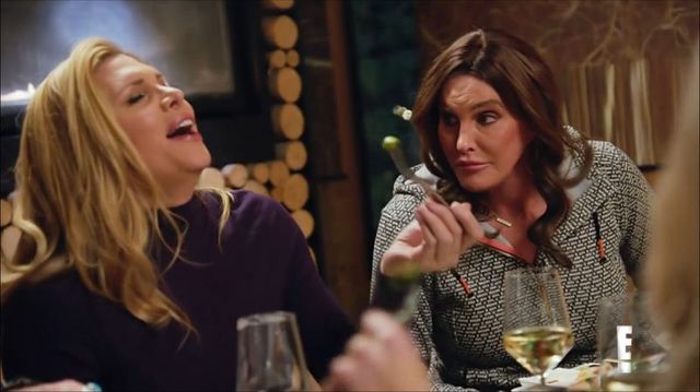 NAMIĘTNY pocałunek Caitlyn Jenner... z INNĄ kobietą!