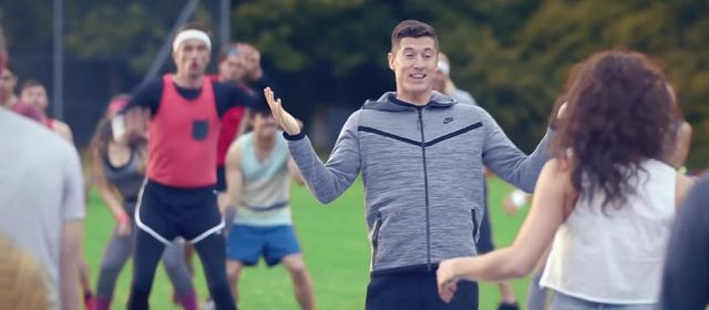 Robert Lewandowski i Tomasz Kot... w najdziwniejszej reklamie, jaką obejrzycie!
