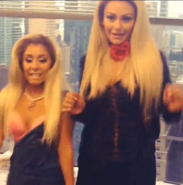 Snooki w blondzie i z bielizną na wierzchu (FOTO+VIDEO)