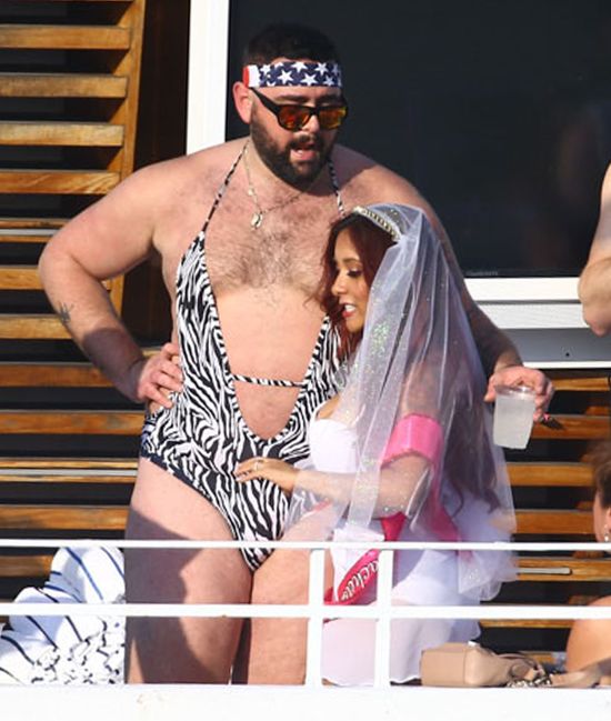 Mamy zdjęcia z wieczoru panieńskiego Snooki (FOTO)