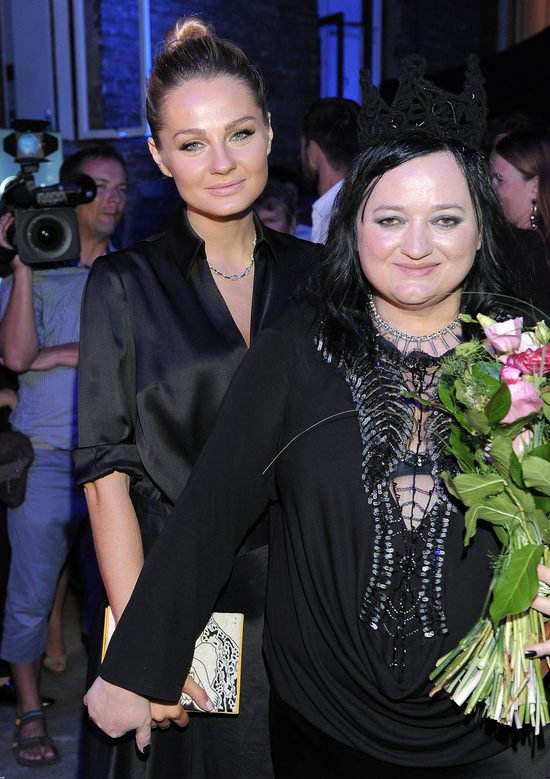 Małgorzata Socha na urodzinach Gosi Baczyńskiej (FOTO) Małgorzata Socha na urodzinach Gosi Baczyńskiej (FOTO)