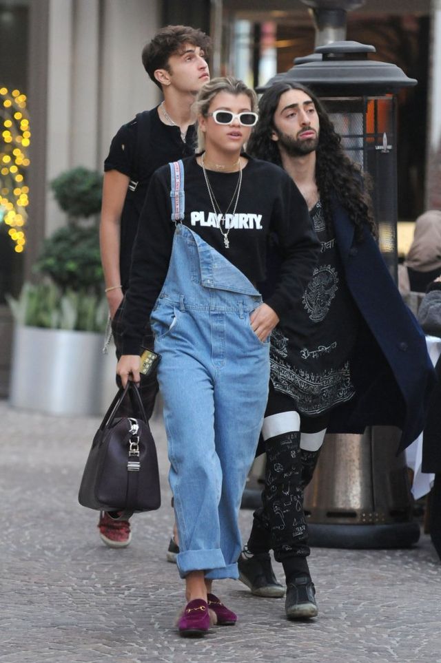 Na zębach nosi grilla 14-karatowego złota, a zakupy na gwiazdkę robi u Diora (FO Na zębach nosi grilla 14-karatowego złota, a zakupy na gwiazdkę robi u Diora (FO