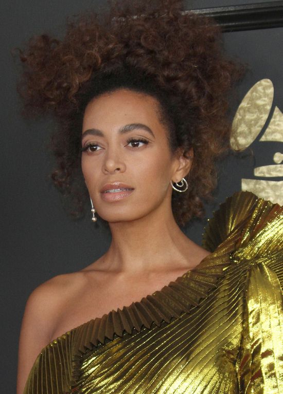 Ten szczegół z winy, w której Solange była Jaya Z wyjaśnia wszystko