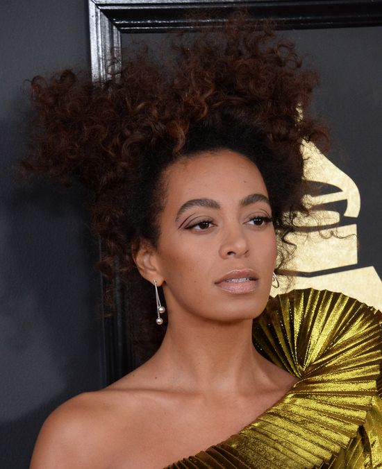 Beynce jest WŚCIEKŁA na siostrę. Kazała Solnange usunąć TEN WPIS Beynce jest WŚCIEKŁA na siostrę. Kazała Solnange usunąć TEN WPIS