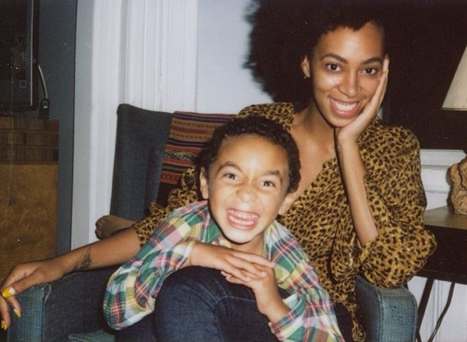 Co się dzieje na instagramie Solange? (FOTO)