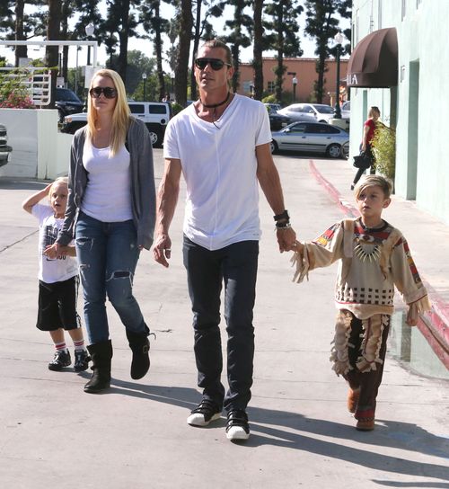 Gwen Stefani na sobotnich zakupach z rodziną (FOTO)