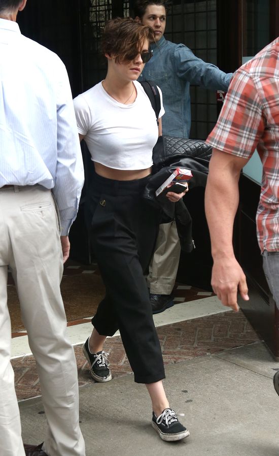 Włosy Kristen Stewart coraz krótsze (FOTO) Włosy Kristen Stewart coraz krótsze (FOTO)