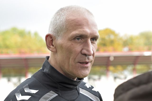 Ojciec Wojtka Szczęsnego OSTRO komentuje grę syna Ojciec Wojtka Szczęsnego OSTRO komentuje grę syna