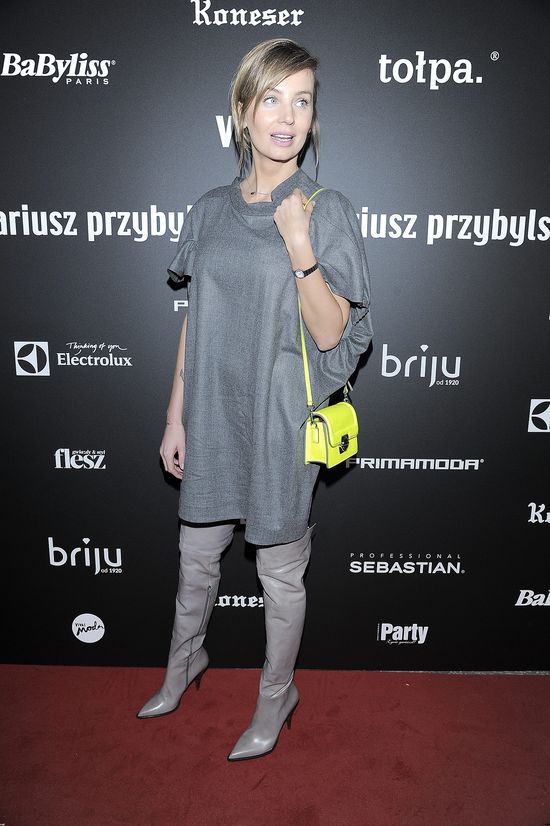 Jeszcze jeden pokaz mody! Warszawka w komplecie? (FOTO)