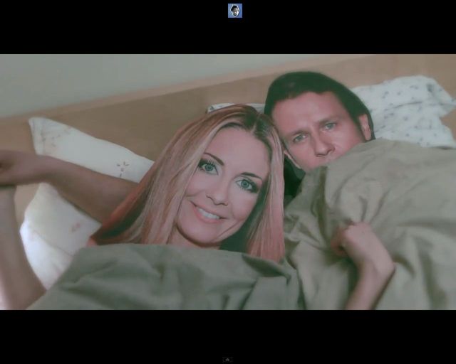 Szymon Majewski w łóżku z Majdanem i Rozenek [VIDEO]