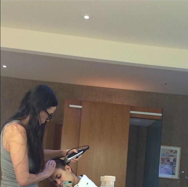 Jak Demi Moore wspiera córkę w chorobie? (FOTO)