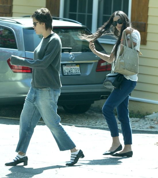 Mama jest stylową gwiazdą, a ona... (FOTO)