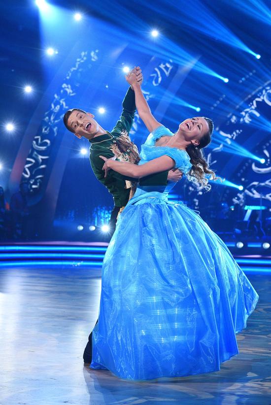 Po bajkowym odcinku Tańca z gwiazdami w show odpadła bardzo lubiana osoba Po bajkowym odcinku Tańca z gwiazdami w show odpadła bardzo lubiana osoba