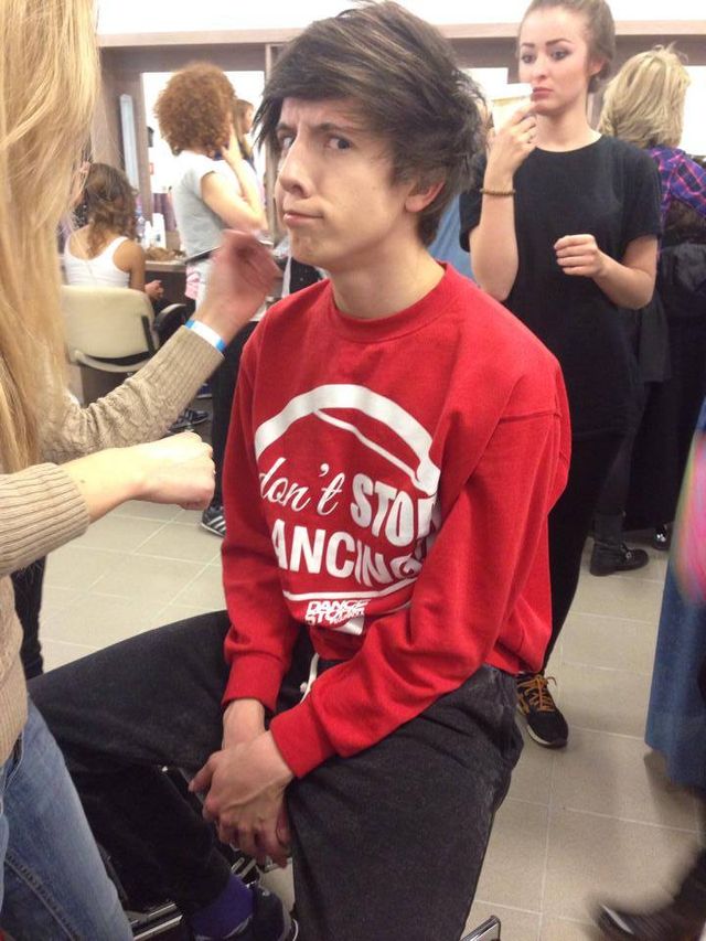 Zając drapie do krwi, Rozenek wywołuje gęsią skórkę (FOTO) Zając drapie do krwi, Rozenek wywołuje gęsią skórkę (FOTO)