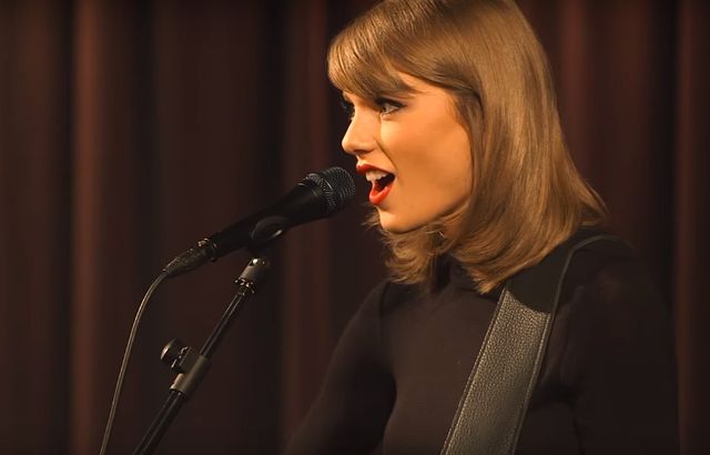 Niesamowite! Jak Taylor Swift brzmi na żywo? (VIDEO)