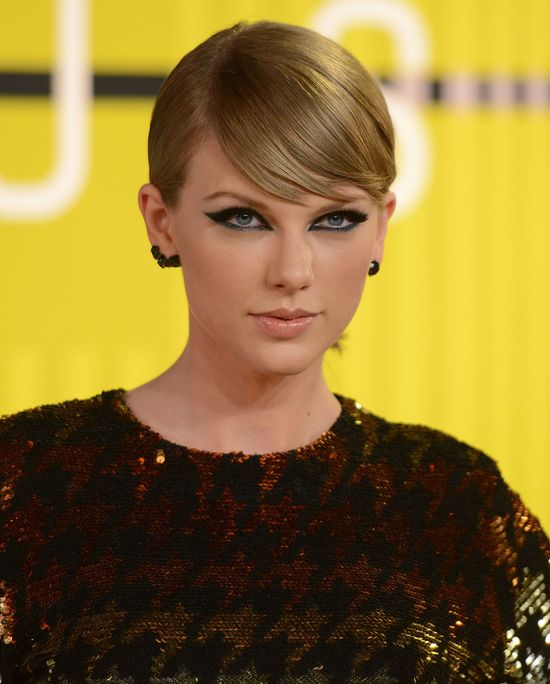 Taylor Swift, dlaczego TO zrobiłaś? (FOTO) Taylor Swift, dlaczego TO zrobiłaś? (FOTO)