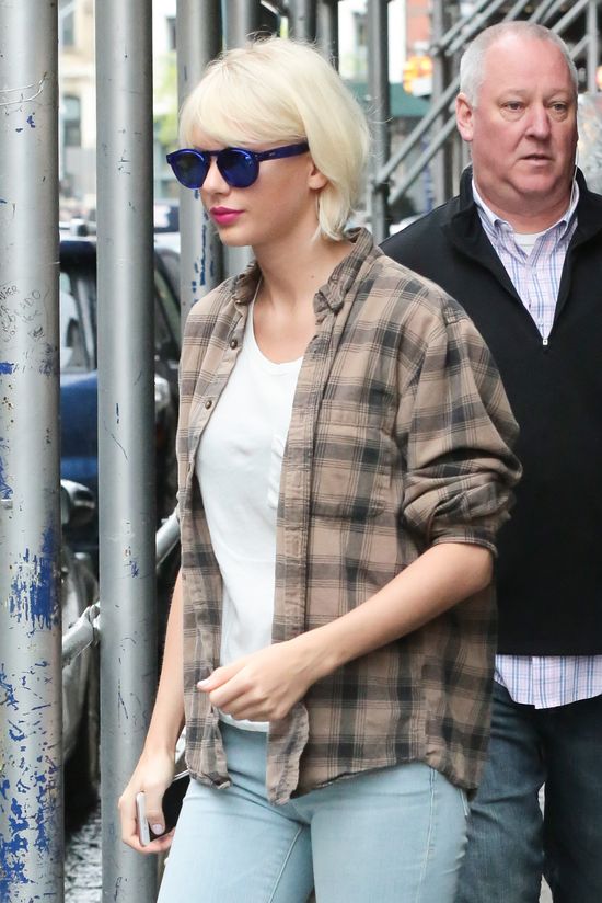 Internauci do Taylor Swift: Jesteś w ciąży?! Internauci do Taylor Swift: Jesteś w ciąży?!