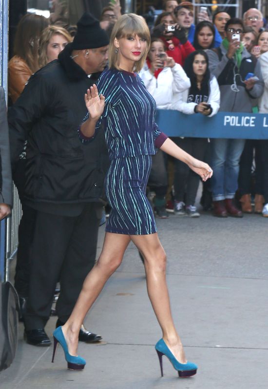 Najpiękniejsze nogi w Hollywood dopieszczone szpilkami Najpiękniejsze nogi w Hollywood dopieszczone szpilkami