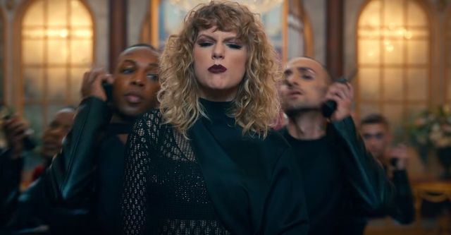 Reżyser LWYMMD o tym, jak Beyonce kopiuje Taylor Swift Reżyser LWYMMD o tym, jak Beyonce kopiuje Taylor Swift