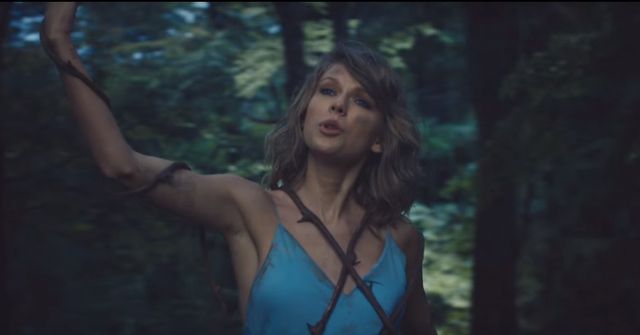 By nakręcić ten teledysk, ekipa Taylor Swift musiała... By nakręcić ten teledysk, ekipa Taylor Swift musiała...