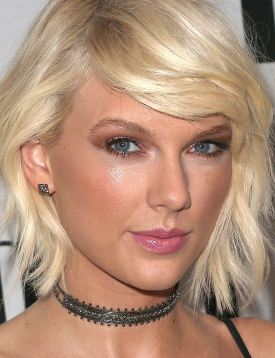 Kolor szminki a typ urody, czyli jak gwiazdy dobierają odcień pomadki