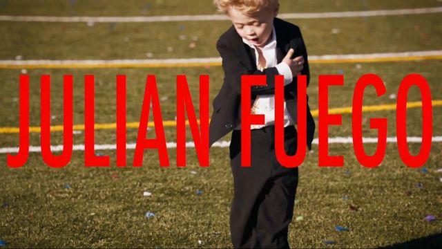 Twerkające panie i synek Robina Thicke (VIDEO)